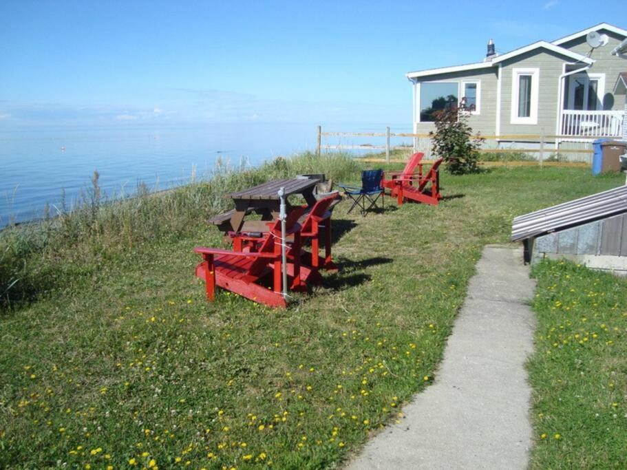 Le Petit Chalet De Pierres Сент-Луис-сюр-Мер Екстериор снимка